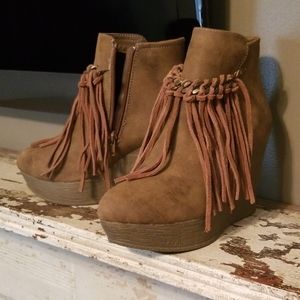 Fringe wedge booties